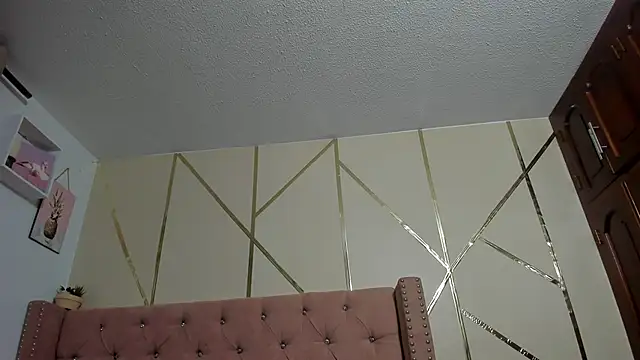 Snapshot of foxxxmegan chatting on 02/07/25, 03:23 foxxxmegan online show from 02/07/25, 03:23