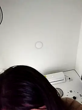 Linda Lars online show from 01/05/25, 07:49