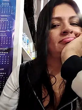 Linda Lars online show from 02/20/25, 03:34