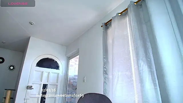 sweetsarasofia online show from 02/12/26, 07:42