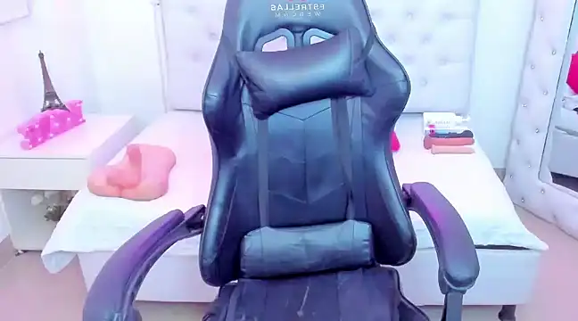 silvana  miller online show from 01/30/25, 07:04