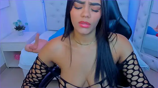 silvana  miller online show from 03/15/25, 07:05