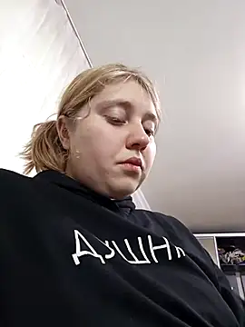 AnastasiaSky19 online show from 10/29/25, 08:27