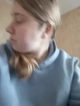 AnastasiaSky19 online show from 04/25/26, 08:39