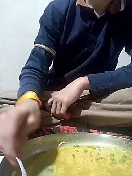 White devil02 online show from 12/07/24, 07:21