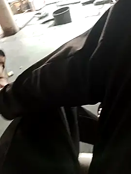 White devil02 online show from 12/10/24, 10:38