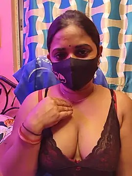 nisha baby2 online show from 05/18/26, 02:34