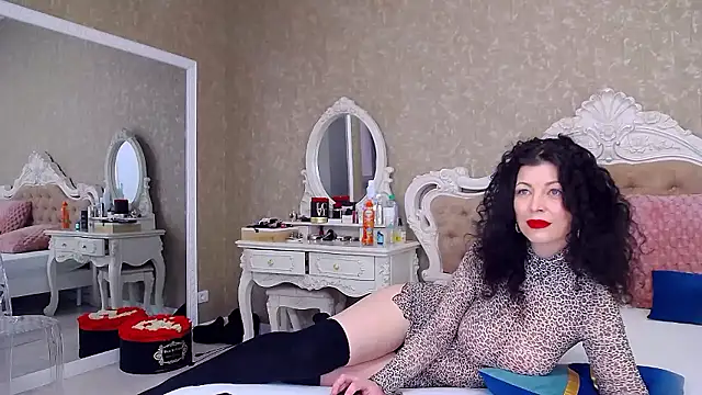 NataliaRed online show from 01/14/26, 06:19