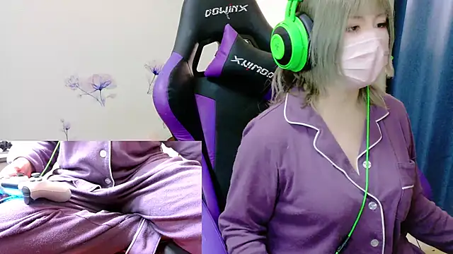 hazuki 8008 online show from 02/25/26, 01:15