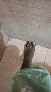 Snapshot of boy_BeardGallery chatting on 10/13/25, 06:19 boy BeardGallery online show from 10/13/25, 06:19