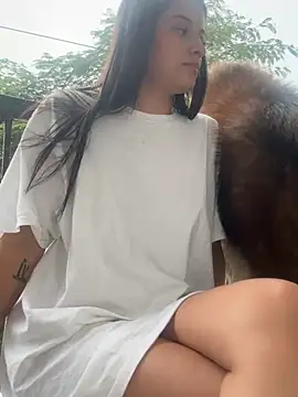 Snapshot of Arilw chatting on 02/12/25, 09:33 Arilw online show from 02/12/25, 09:33