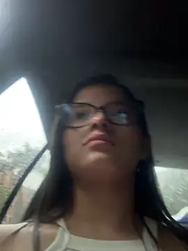 Snapshot of Arilw chatting on 03/01/25, 01:07 Arilw online show from 03/01/25, 01:07