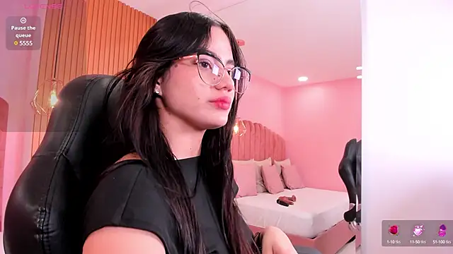 ariel jonees online show from 02/28/25, 04:42