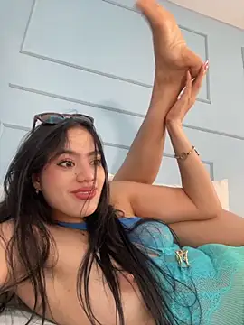 ariel jonees online show from 09/14/25, 07:02