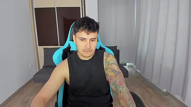 MatMalonne online show from 01/18/25, 02:44