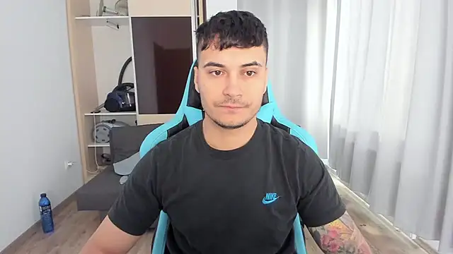 MatMalonne online show from 11/26/25, 06:47