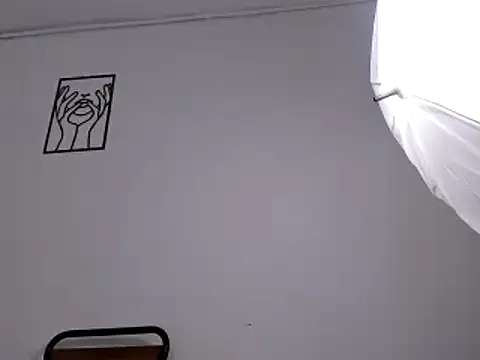 cloehonney online show from 02/14/25, 01:34