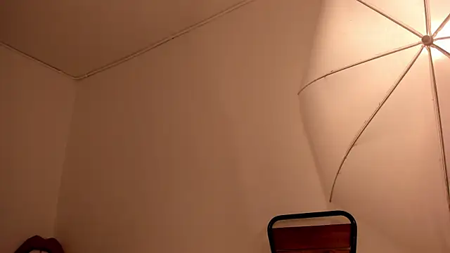 cloehonney online show from 10/06/25, 07:22