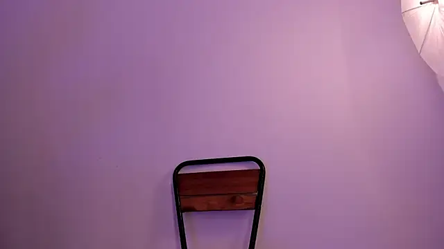 cloehonney online show from 12/16/25, 07:52