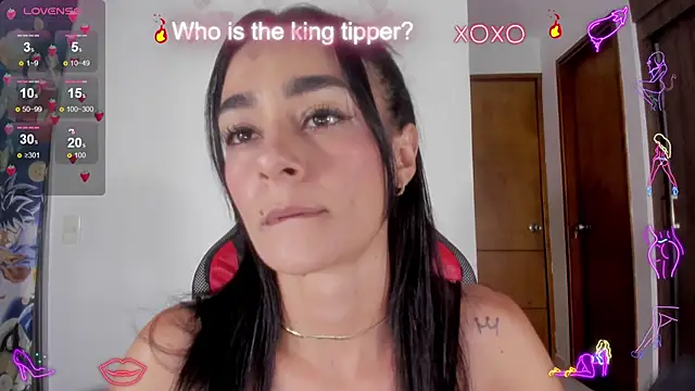 serafelle online show from 02/04/25, 01:02