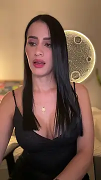 SarahhSmitth1 online show from 04/24/26, 12:02