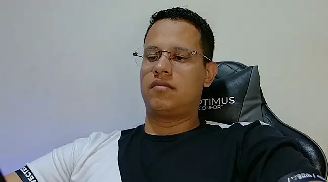 LiamVidal online show from 01/14/25, 07:32