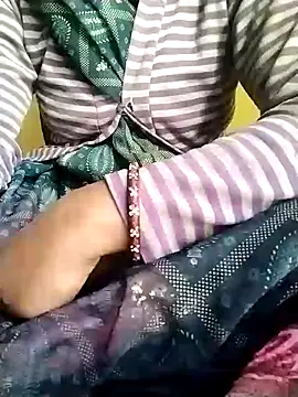 Snapshot of Cutkajal chatting on 01/28/25, 07:11 Cutkajal online show from 01/28/25, 07:11