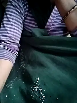 Snapshot of Cutkajal chatting on 03/02/25, 01:36 Cutkajal online show from 03/02/25, 01:36