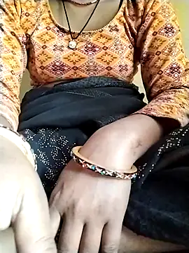 Snapshot of Cutkajal chatting on 03/11/25, 06:32 Cutkajal online show from 03/11/25, 06:32