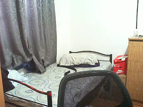 29YOURZ 28  online show from 02/05/26, 08:19