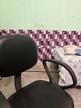 N-Natasha online show from 09/13/25, 05:46