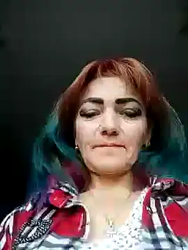 Snapshot of SweetLeila40 chatting on 01/02/25, 07:12 SweetLeila40 online show from 01/02/25, 07:12