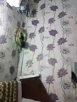 Snapshot of SweetLeila40 chatting on 01/18/25, 09:45 SweetLeila40 online show from 01/18/25, 09:45