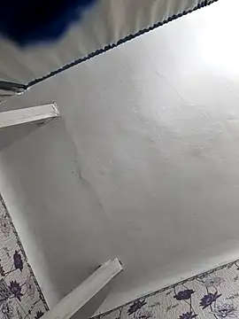 Snapshot of SweetLeila40 chatting on 02/23/25, 07:17 SweetLeila40 online show from 02/23/25, 07:17