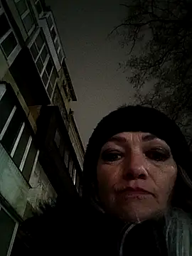 Snapshot of SweetLeila40 chatting on 11/04/25, 06:18 SweetLeila40 online show from 11/04/25, 06:18