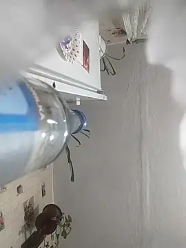 SweetLeila40 online show from 04/12/26, 06:46