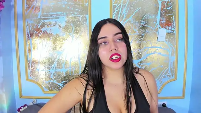 melaniecooperr online show from 01/19/26, 03:32