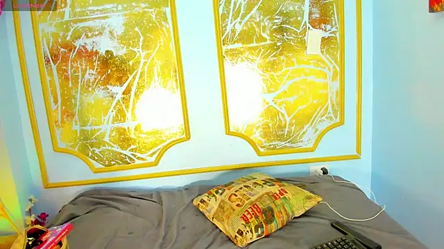 melaniecooperr online show from 03/03/26, 03:23