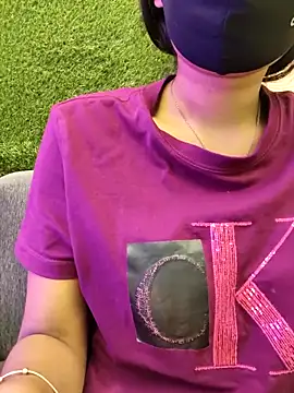 yhona darling online show from 05/01/26, 06:12