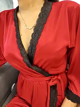 yhona darling online show from 05/21/26, 10:55