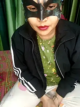 Snapshot of MUMTAJ-1 chatting on 12/12/24, 12:59 MUMTAJ-1 online show from 12/12/24, 12:59