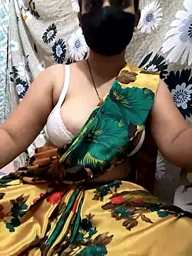 Snapshot of pikaindian chatting on 12/04/24, 06:28 pikaindian online show from 12/04/24, 06:28