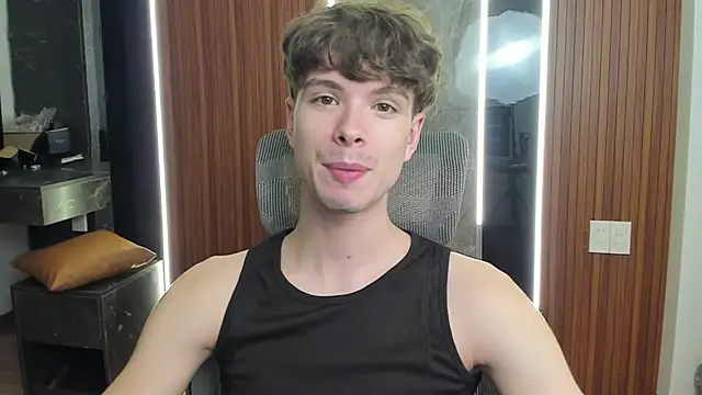 calvin love you online show from 04/12/26, 05:07