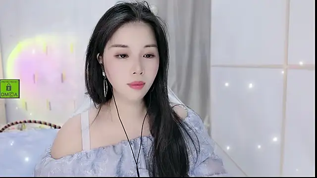 Snapshot of HK_angelchloe chatting on 09/20/25, 01:28 HK angelchloe online show from 09/20/25, 01:28