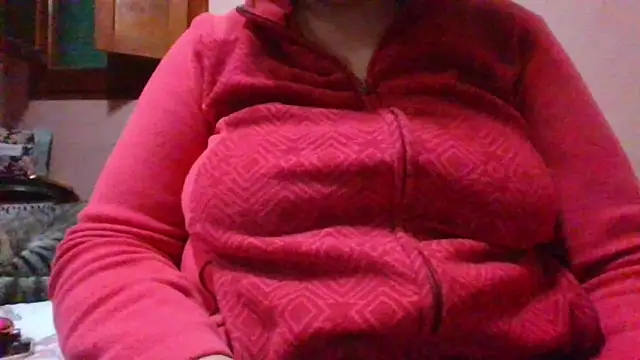 Snapshot of maria38xxx chatting on 12/02/24, 12:41 maria38xxx online show from 12/02/24, 12:41