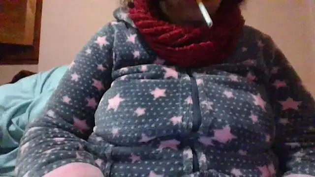 Snapshot of maria38xxx chatting on 12/31/24, 10:23 maria38xxx online show from 12/31/24, 10:23