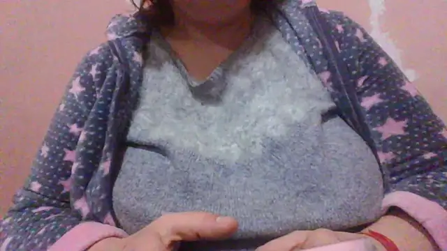 Snapshot of maria38xxx chatting on 01/07/25, 02:42 maria38xxx online show from 01/07/25, 02:42