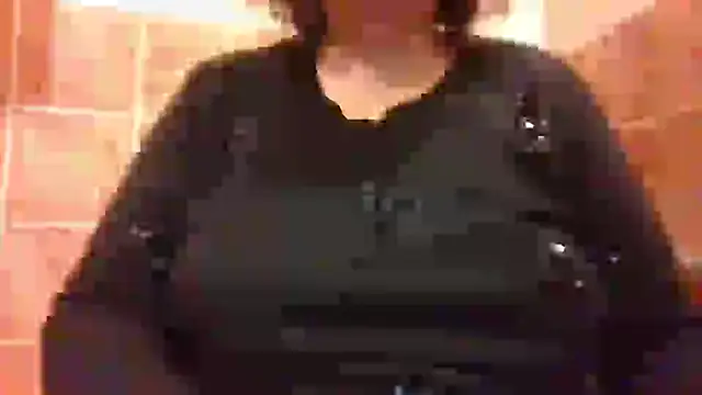 Snapshot of maria38xxx chatting on 02/25/25, 07:47 maria38xxx online show from 02/25/25, 07:47