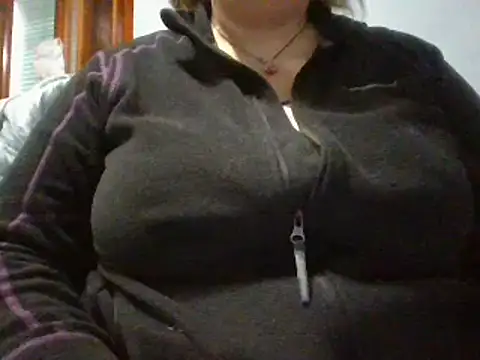 maria38xxx online show from 12/03/25, 02:59