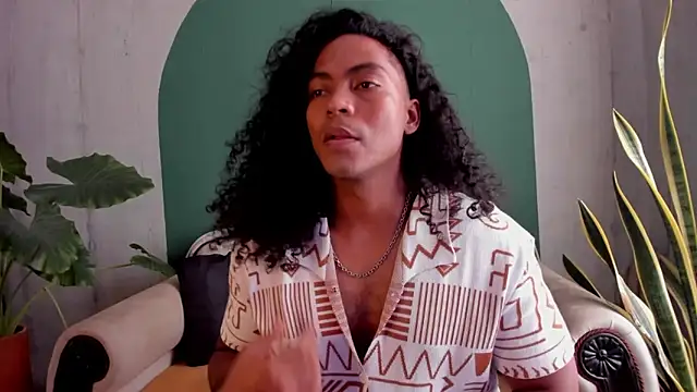 Snapshot of noah_jones__ chatting on 11/21/25, 04:49 noah jones online show from 11/21/25, 04:49